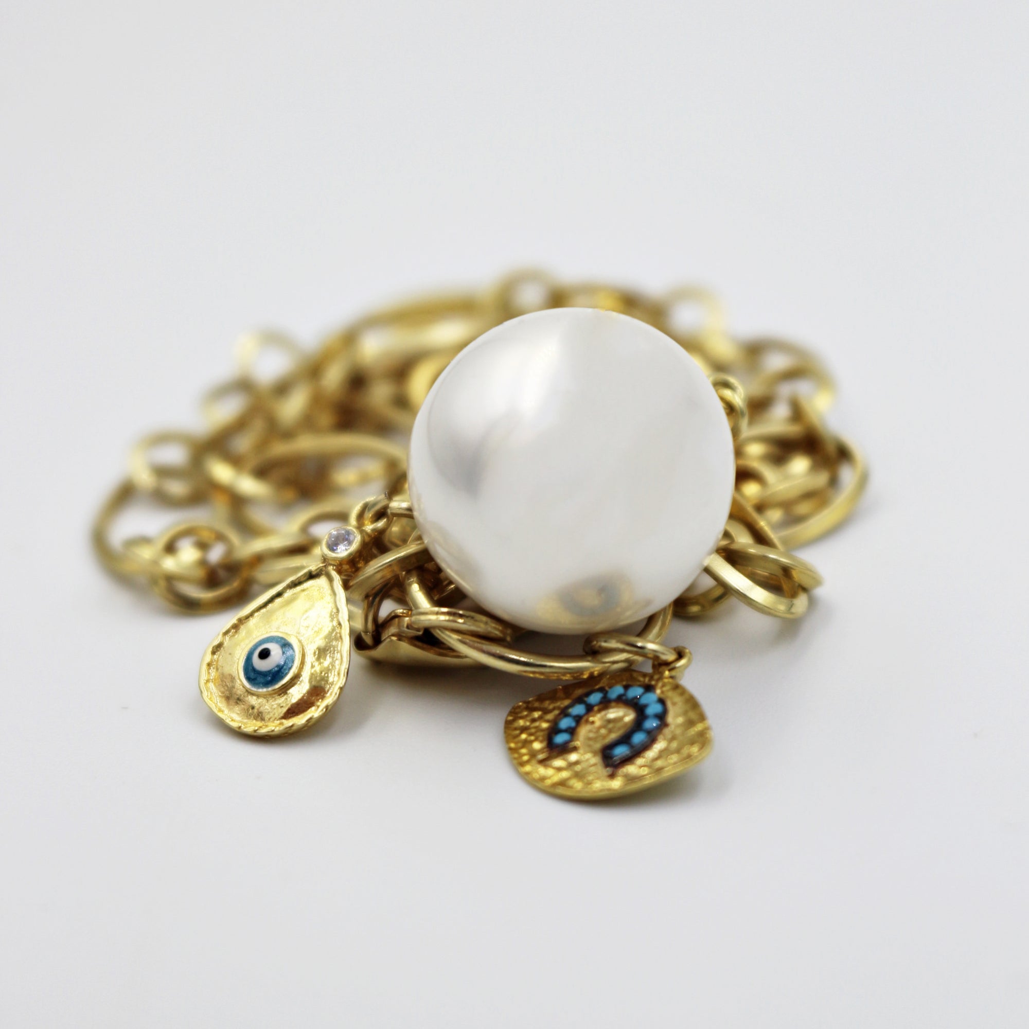 FEMININE DROP